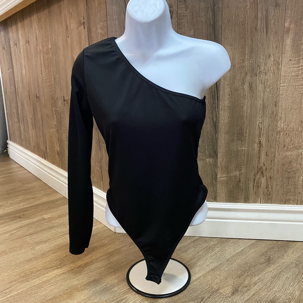 PrettyLittleThing black bodysuit.